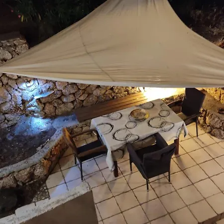 Διαμέρισμα Ypsilon Sveta Nedelja (Hvar)